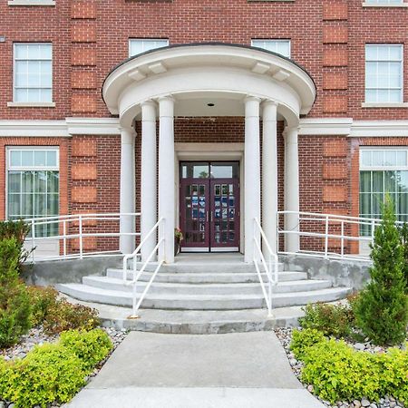 The Champlain Waterfront Hotel Ascend Hotel Collection Orillia Extérieur photo